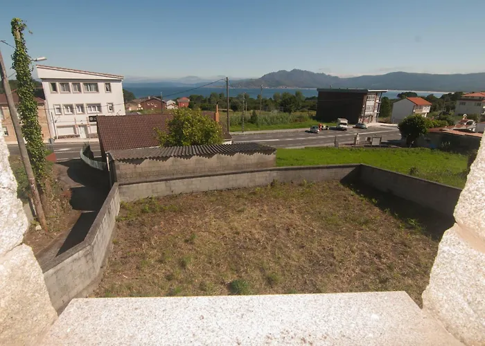 Casa Do Quinto Semesterbostad Lira (A Coruna)